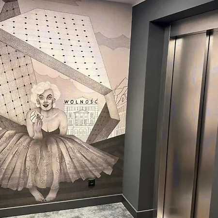 Plac Wolnosci Apartment